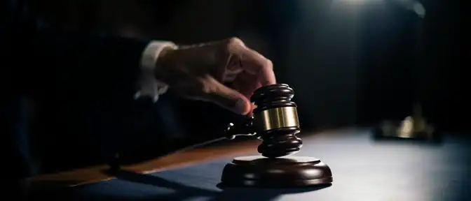 Политический компромисс во избежание хаоса: Сенат США одобрил временный бюджет, чтобы не допустить остановки госучреждений