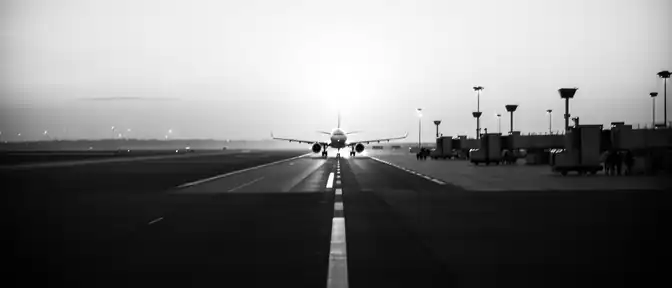 Небо над Москвой снова открыто: Внуково и Шереметьево возобновили обычный режим работы